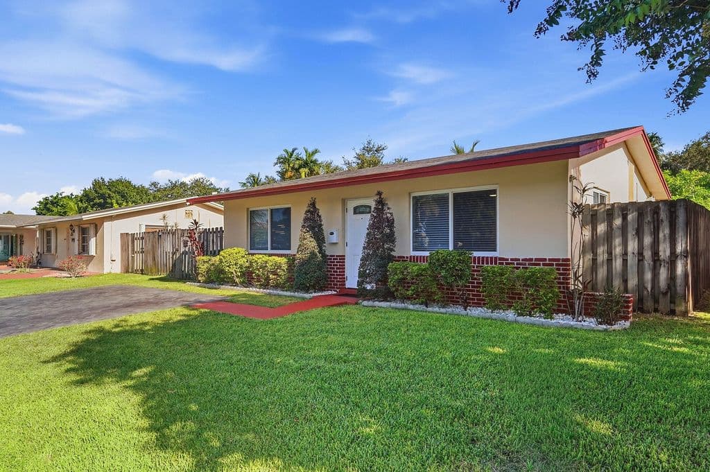 2-bedroom Single-Family Home — 2908 NW 48TH Street