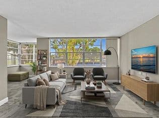 2-bedroom Condo — 2741 TAFT Street #104, Hollywood, 33020
