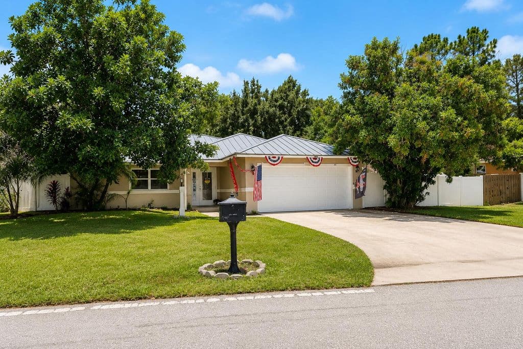 3-bedroom Single-Family Home — 9380 Calliandra Drive