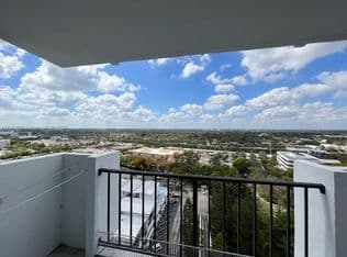 2-bedroom Condo — 2780 NE 183rd St APT 1701, Aventura, 33160