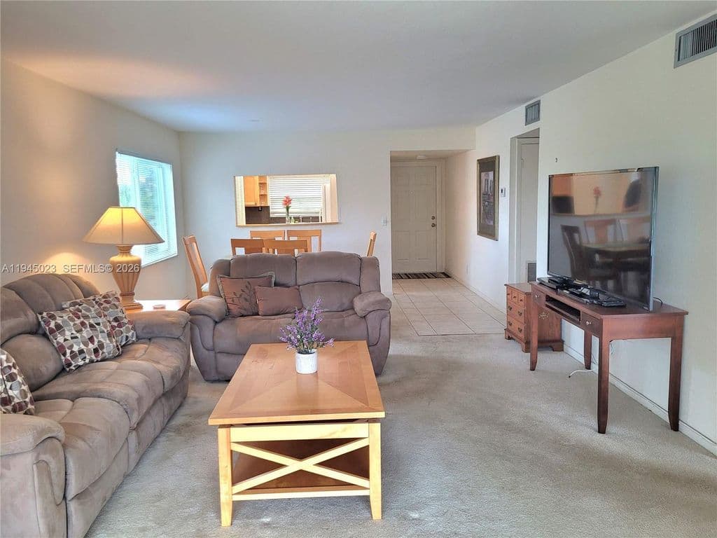 2+1 Condo — 9861 Sunrise Lakes Blvd APT 310