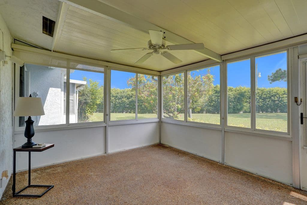 2-bedroom Condo — 2805 SW 13th Street #C
