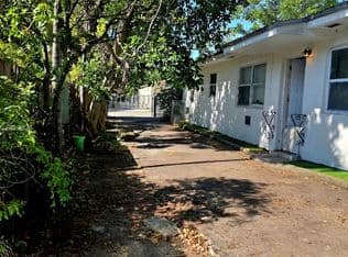 4-bedroom Property — 241 NW 32nd St, Miami, 33127
