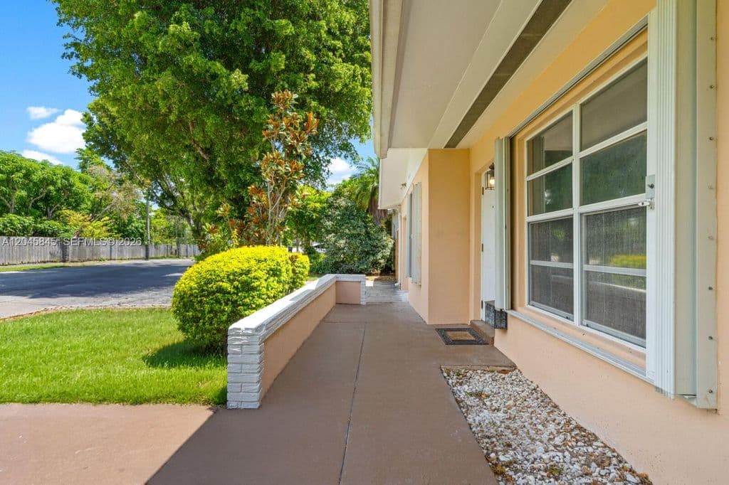 3+1 Müstakil ev — 18103 SW 93rd Ave