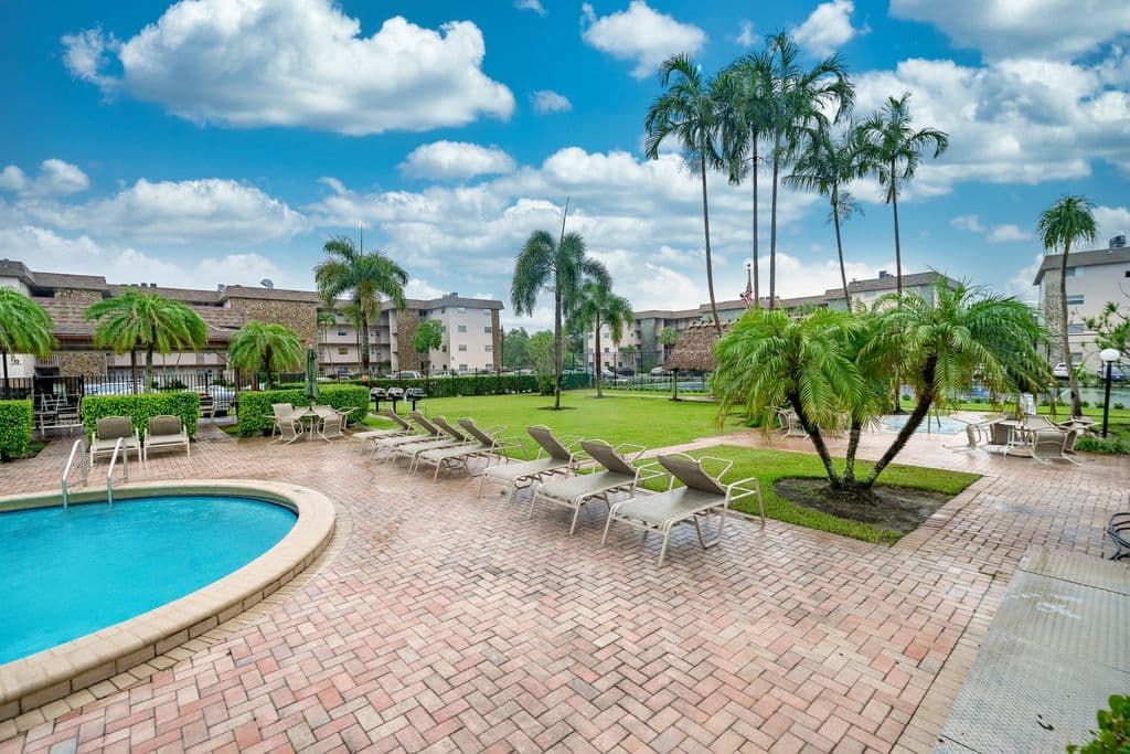 2-bedroom Condo — 8141 SW 24th Court #108