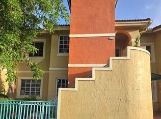 2+1 Condo — 7205 NW 173rd Dr APT 604-6, Hialeah, 33015