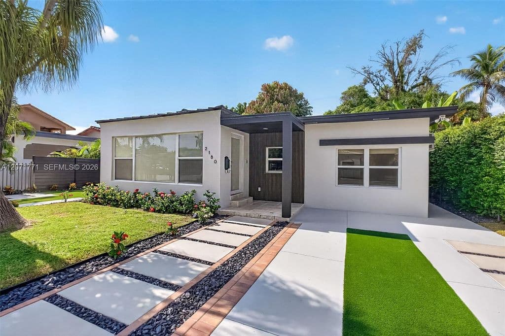 3-bedroom Single-Family Home — 2180 SW 20th St