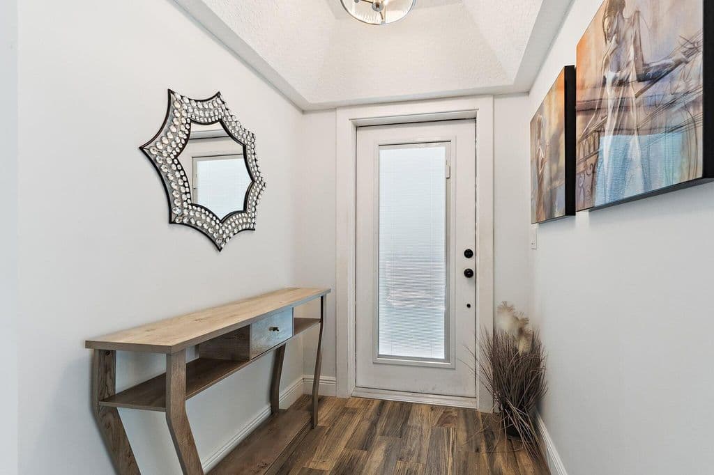 2-bedroom Condo — 128 Brackenwood Road #128