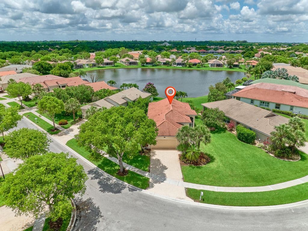 3-bedroom Single-Family Home — 2649 Clipper Circle