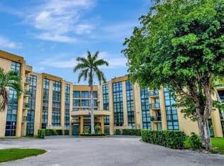 2+1 Condo — 11790 SW 18th St APT 520-3, Miami, 33175