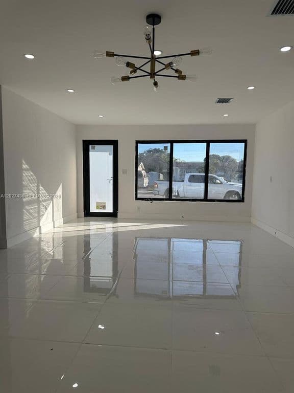 4-bedroom Single-Family Home — 2041 NW 190th Ter