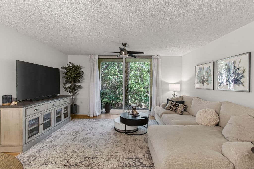 2+1 Condo — 1100 Scotia Drive #104