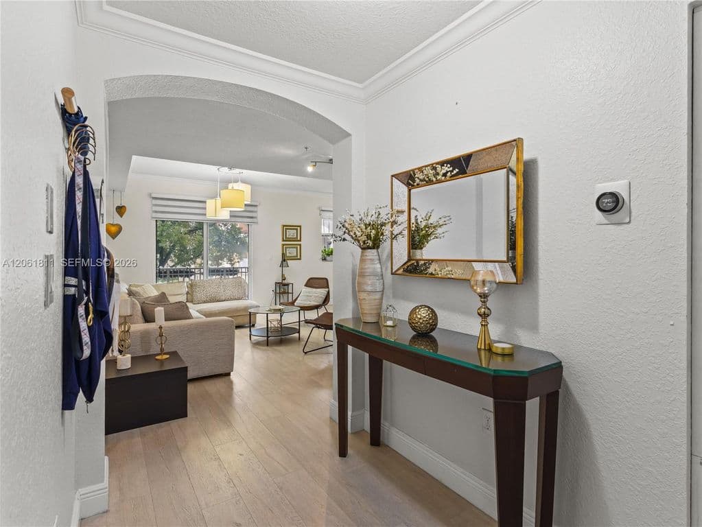 3-bedroom Condo — 10885 NW 89th Ter Unit 217
