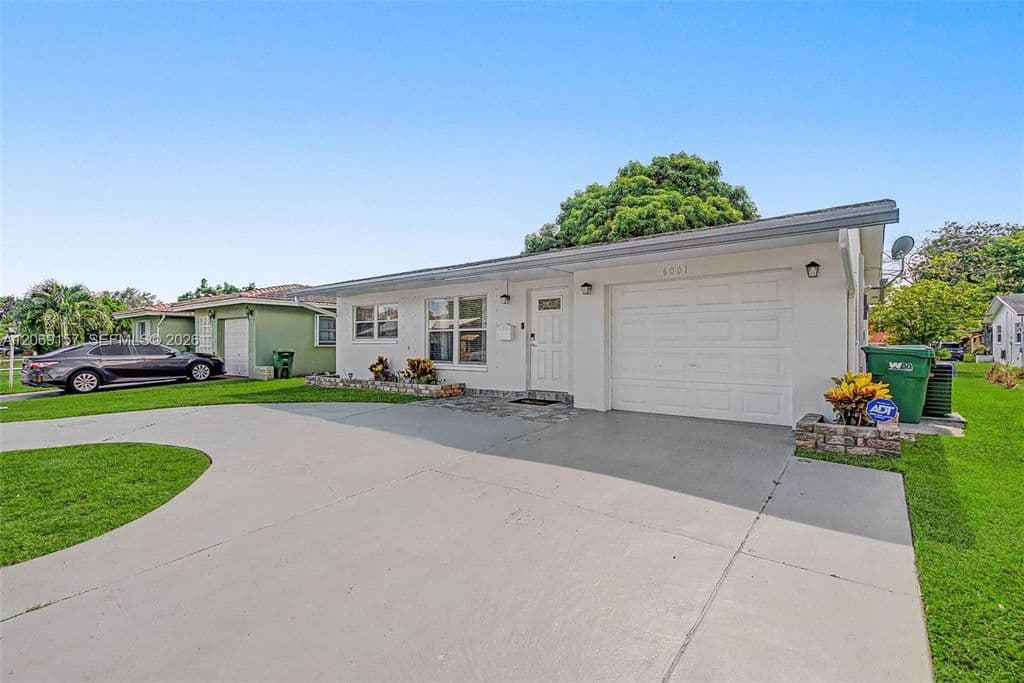 3-bedroom Single-Family Home — 6001 NW 66th Ter
