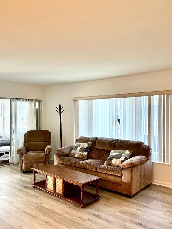 2+1 Condo — 310 N NORTH Boulevard #2A