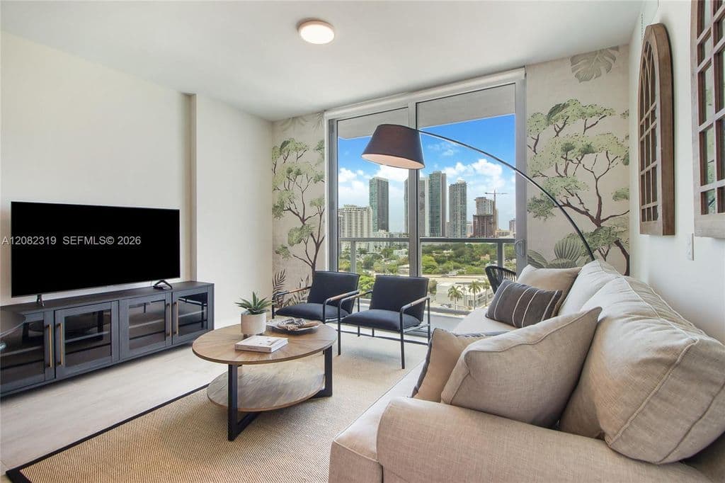1+1 Condo — 3900 Biscayne Blvd Unit S-1108