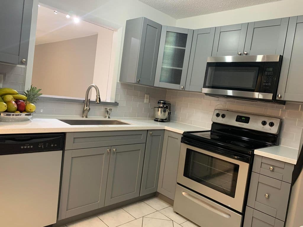 1+1 Condo — 404 NW 68TH Avenue #205