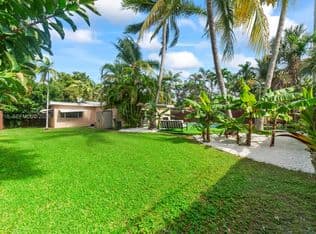 4+1 Müstakil ev — 2708 Cleveland St, Hollywood, 33020