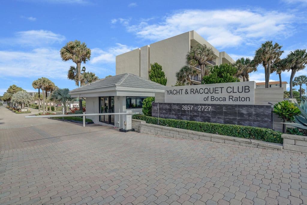 2+1 Condo — 2697 N Ocean Boulevard #F-205