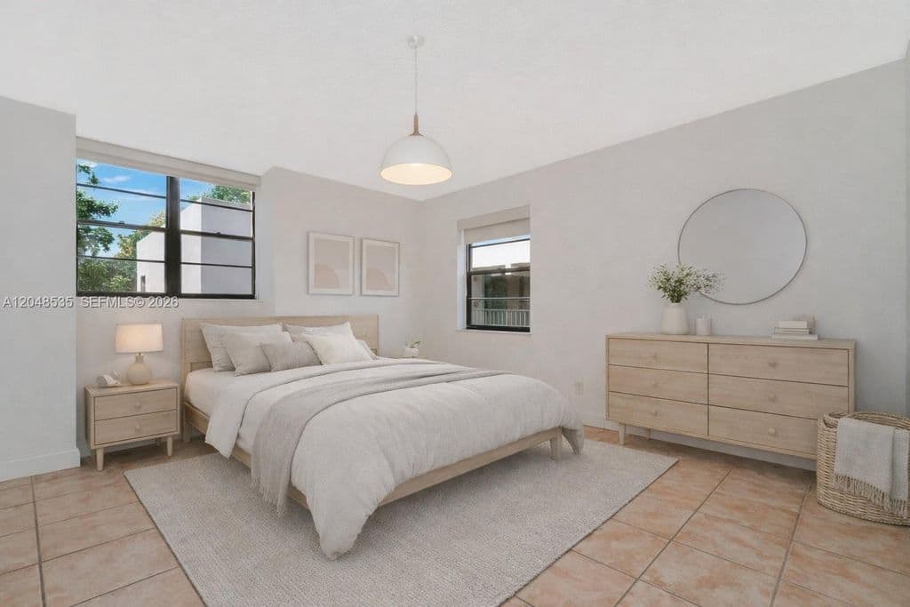 2+1 Condo — 10525 SW 112th Ave APT 309
