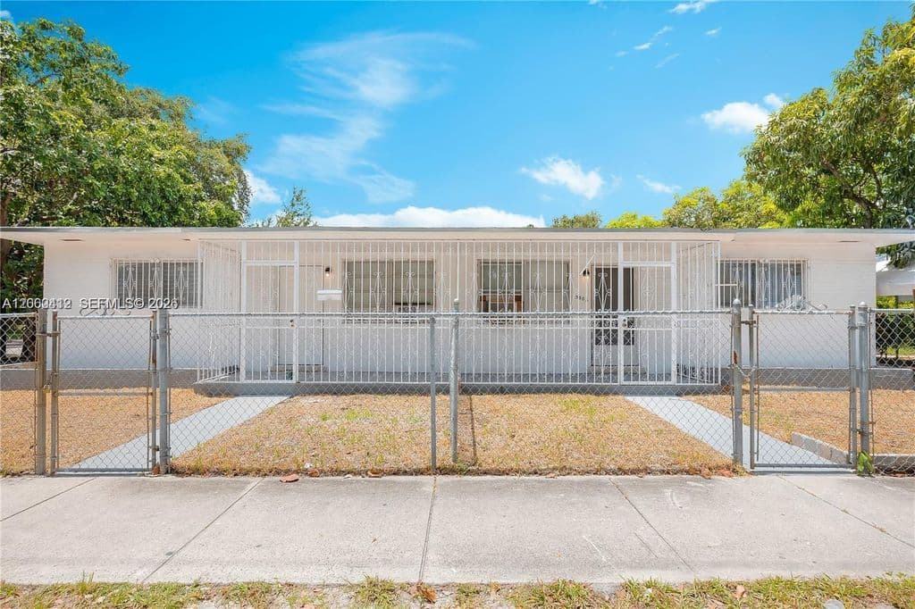 4-bedroom Property — 5800 NE 3rd Ave