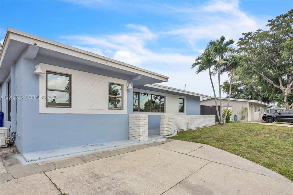 3+1 Müstakil ev — 6133 NW 20th St