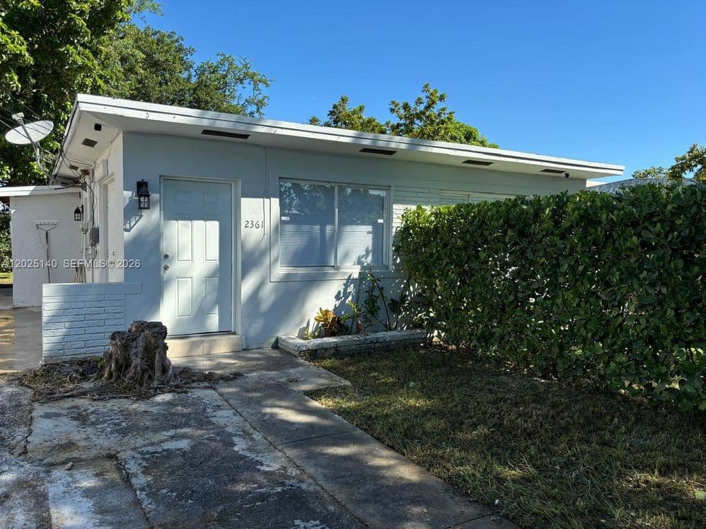 2-bedroom Property — 2359 NW 32nd St