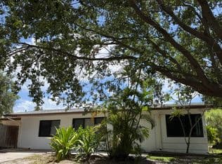 3-bedroom Single-Family Home — 4250 NE 12th Avenue, Pompano Beach, 33064