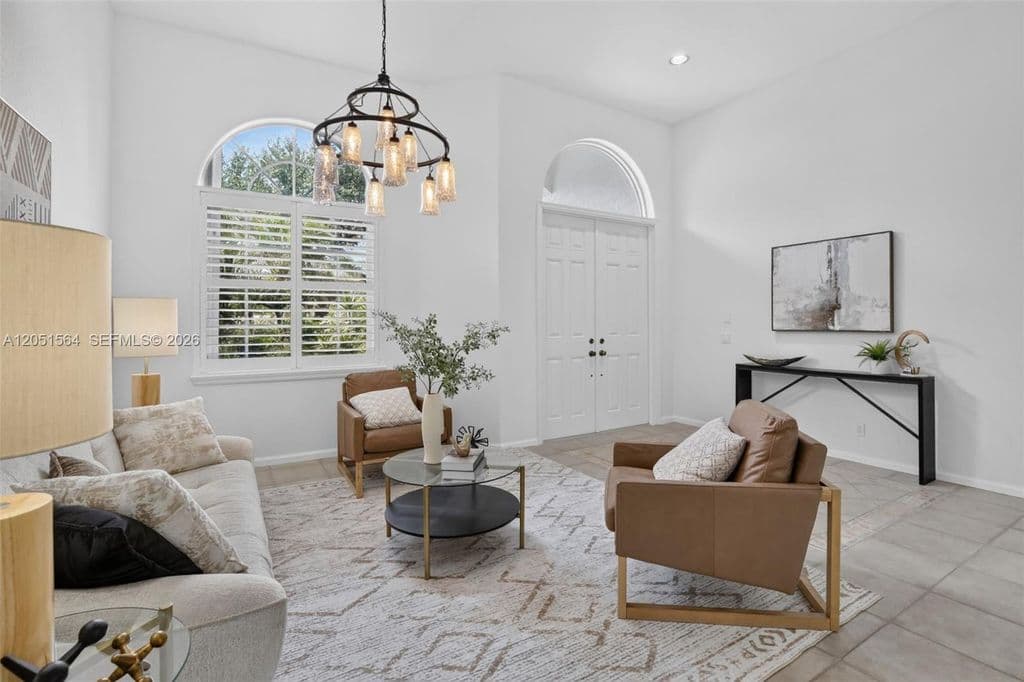 6-bedroom Single-Family Home — 1164 Ginger Cir