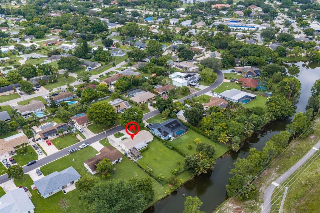 3-bedroom Single-Family Home — 278 SANDPIPER Avenue