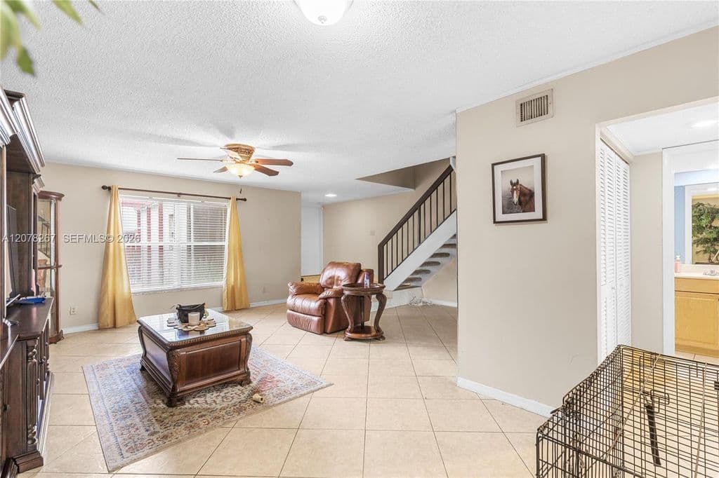 3-bedroom Property — 1231 W Fairway Rd