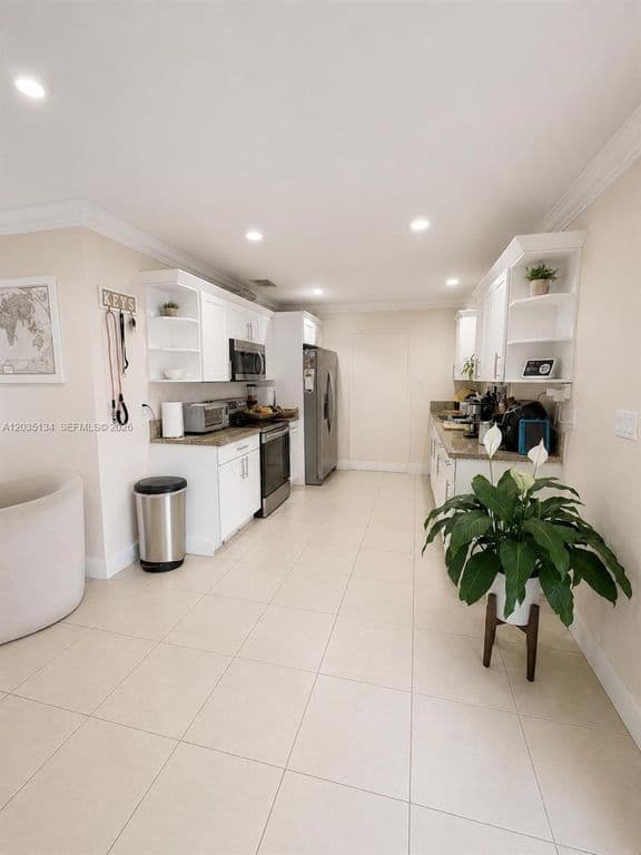 3+1 Müstakil ev — 9515 Dominican Dr