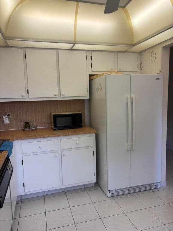 2-bedroom Condo — 9268 Vista Del Lago #26b