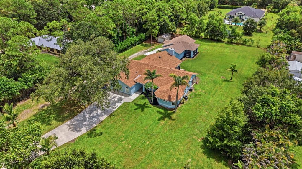 4-bedroom Single-Family Home — 16644 122nd Drive N
