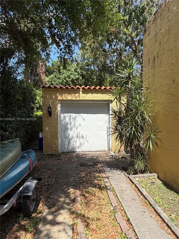 2+1 Müstakil ev — 1209 Mariana Ave