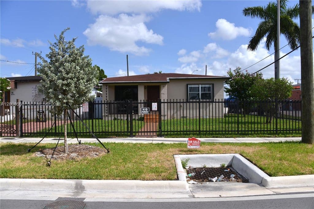 3-bedroom Single-Family Home — 991 E 47th St