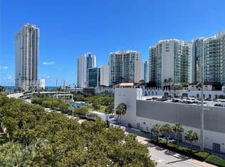 2-bedroom Condo — 16909 N Bay Rd APT 716, Sunny Isles Beach, 33160