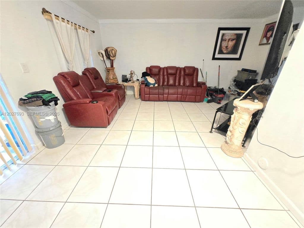 3+1 Mülk — 7255 NW 173rd Dr APT 801-8