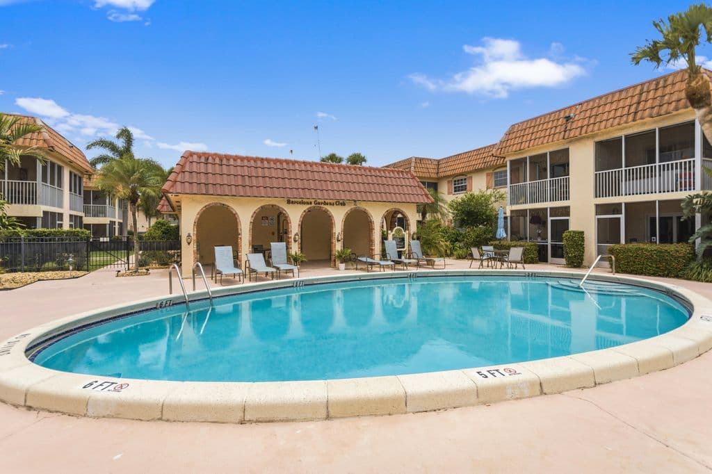 2-bedroom Condo — 101 E Mcnab Road #408