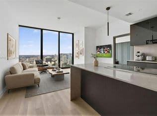 2-bedroom Condo — 20 NE 11th 4701 Miami #4701, Miami, 33132