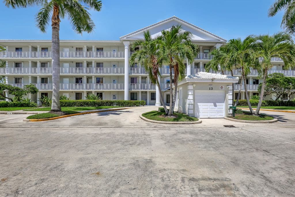 2-bedroom Condo — 2621 Village Boulevard #203