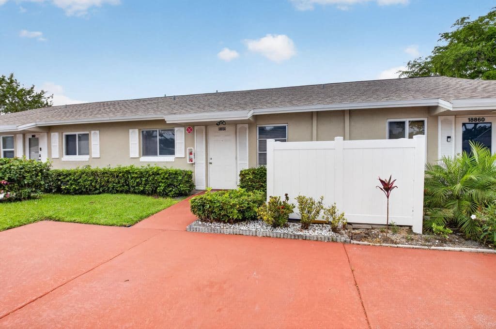 2-bedroom Condo — 18856 Argosy Drive #C
