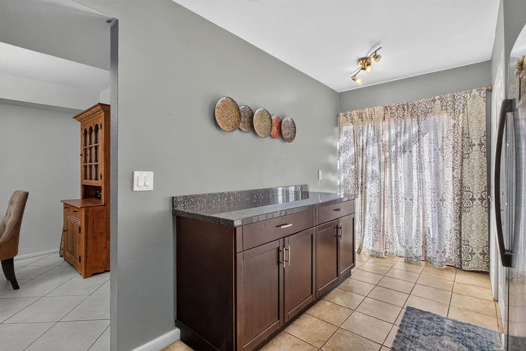 3+1 Mülk — 9942 Royal Palm Boulevard