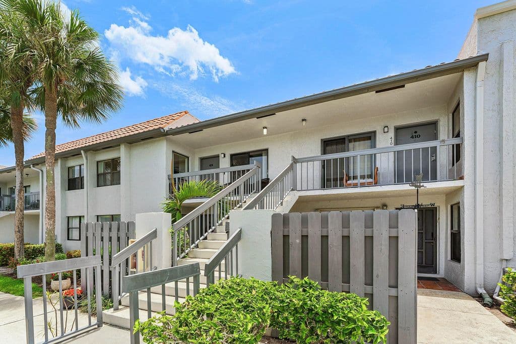 2-bedroom Condo — 3220 Frederick Boulevard #49u