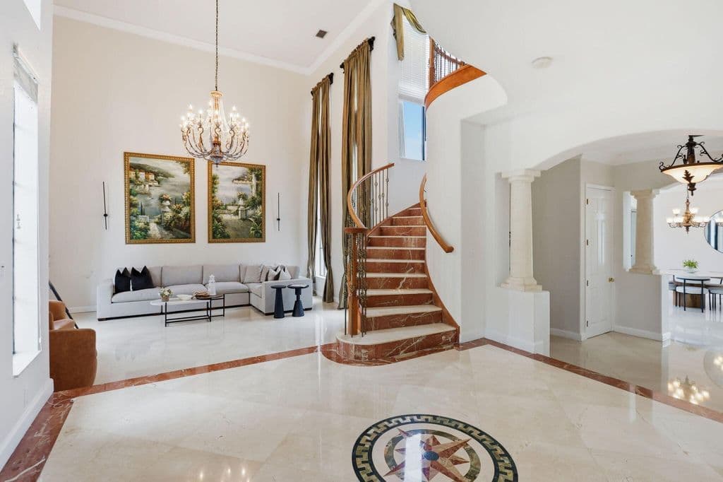 5+1 Müstakil ev — 18662 SW 17th Court