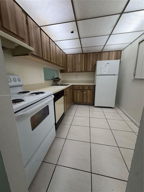 2+1 Condo — 8700 SW 133rd Avenue Rd APT 120