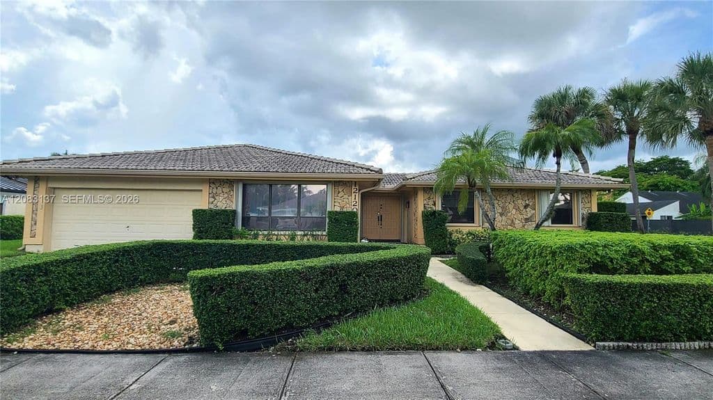 3+1 Müstakil ev — 12120 SW 95th St