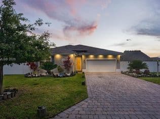4+1 Müstakil ev — 30630 SW 190th Ave, Homestead, 33030