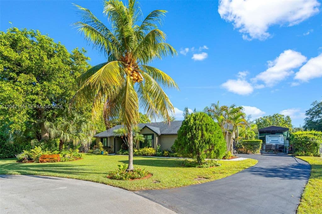 3-bedroom Single-Family Home — 15031 SW 154th Ter