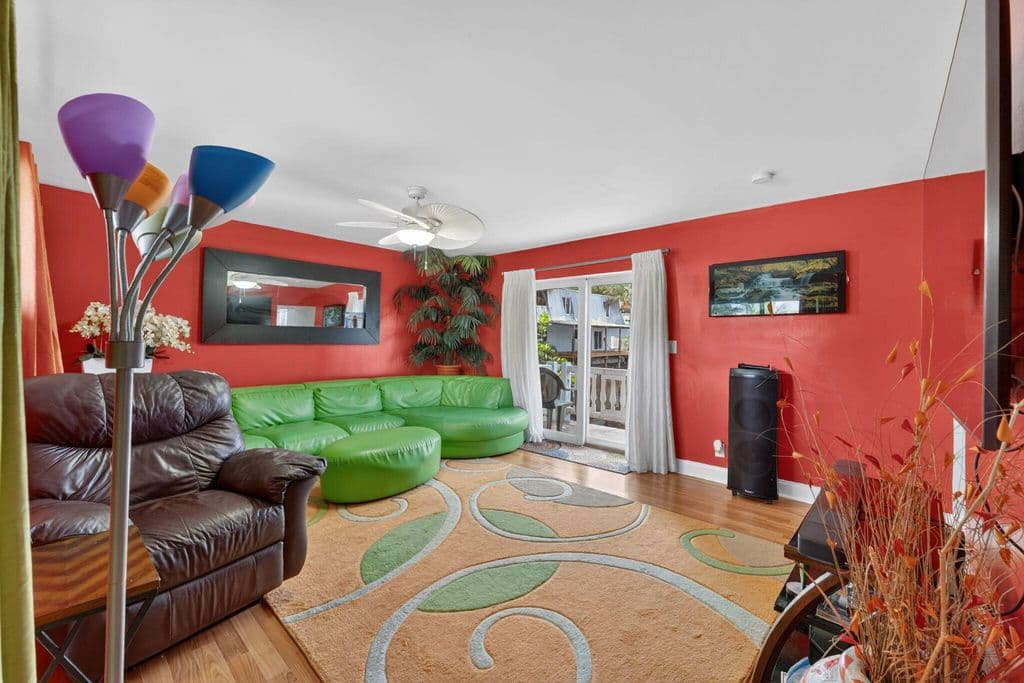 3-bedroom Single-Family Home — 1380 NE 40th Drive